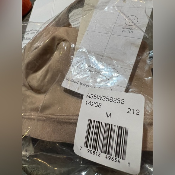 🤎 NWT! True & Co Unlined Wirefree Bra - Picture 3 of 7